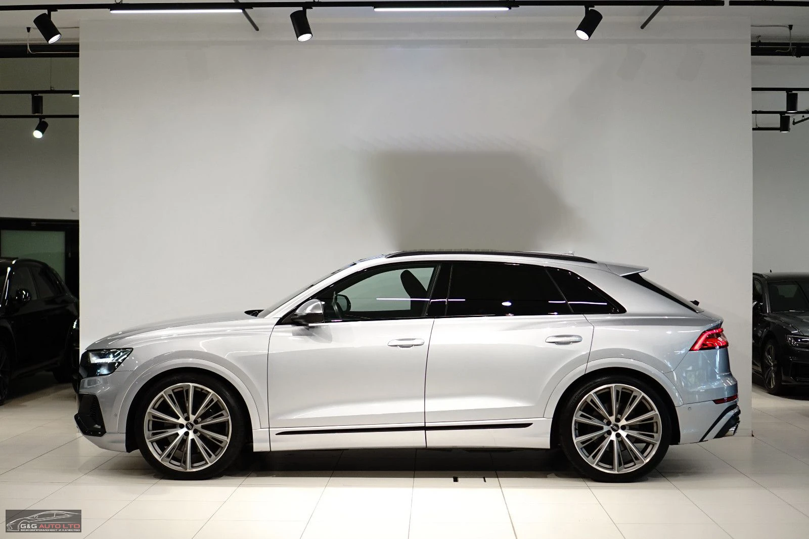 Audi SQ8 4.0/RSPACK/435HP/ACC/MEMORY/B&O/PANO/AMBI/CAM/153f - изображение 3