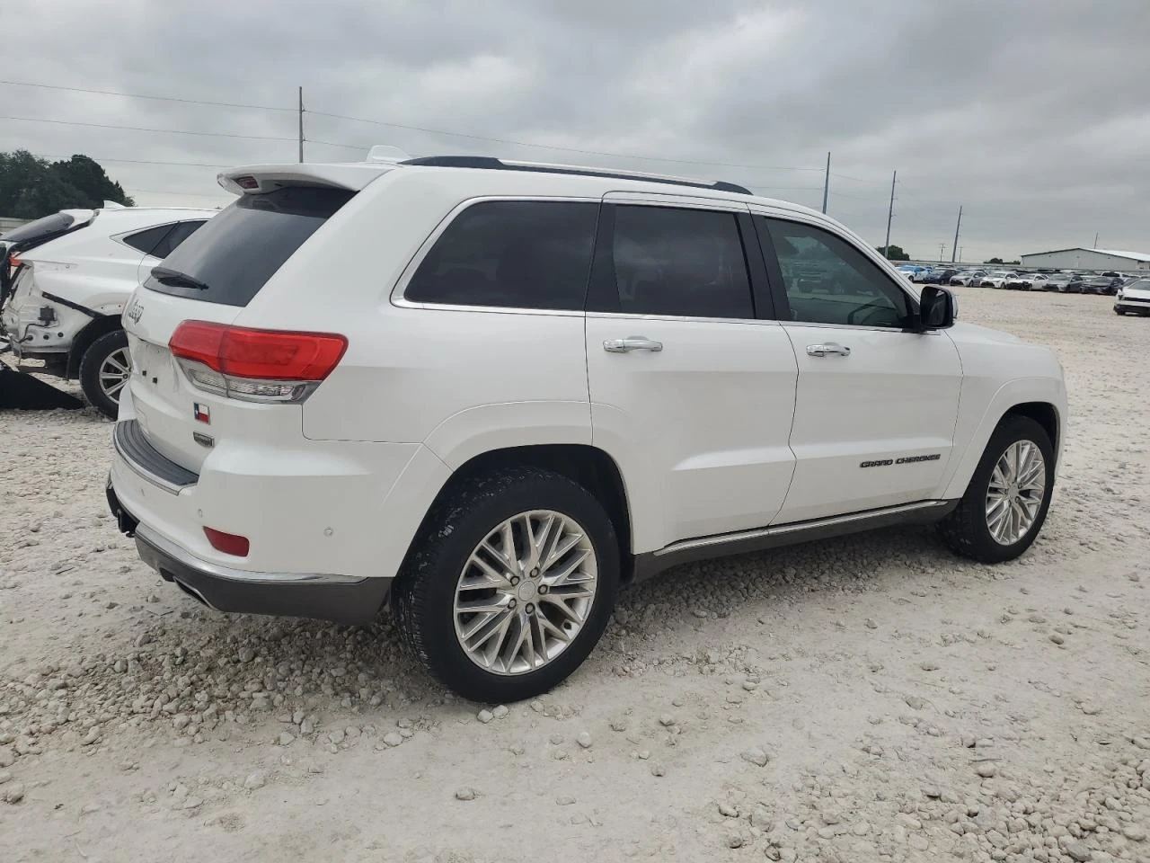 Jeep Grand cherokee SUMMIT 5.7 HEMI* Обдух* Harman/Kardon* Дисторник*  - изображение 5