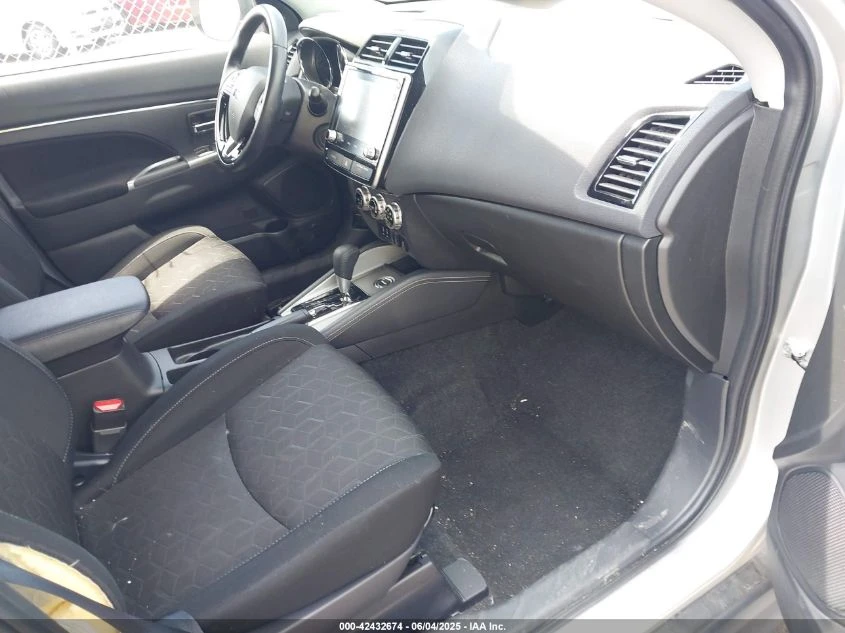 Mitsubishi Outlander 2.0L I-4 DOHC, VVT, 148HP 4X4 Drive - изображение 10