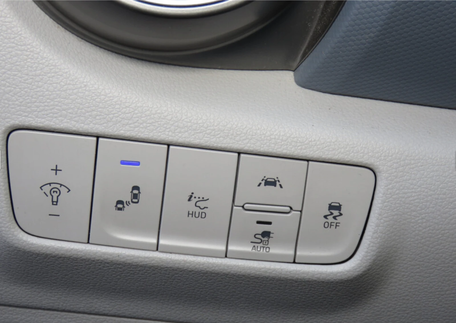 Hyundai Kona АВТОКРЕДИТ - изображение 9