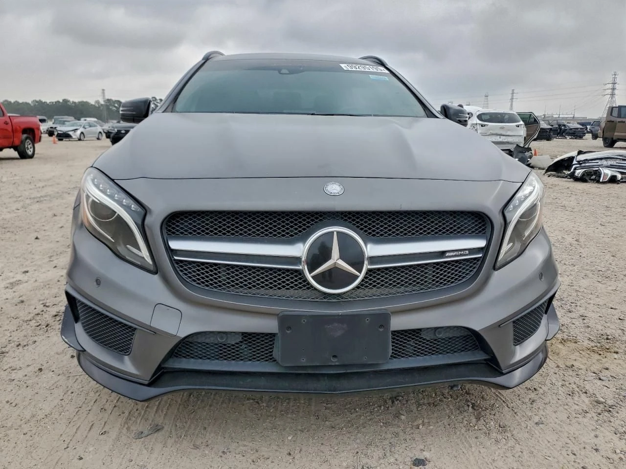 Mercedes-Benz GLA 45 AMG  - изображение 5