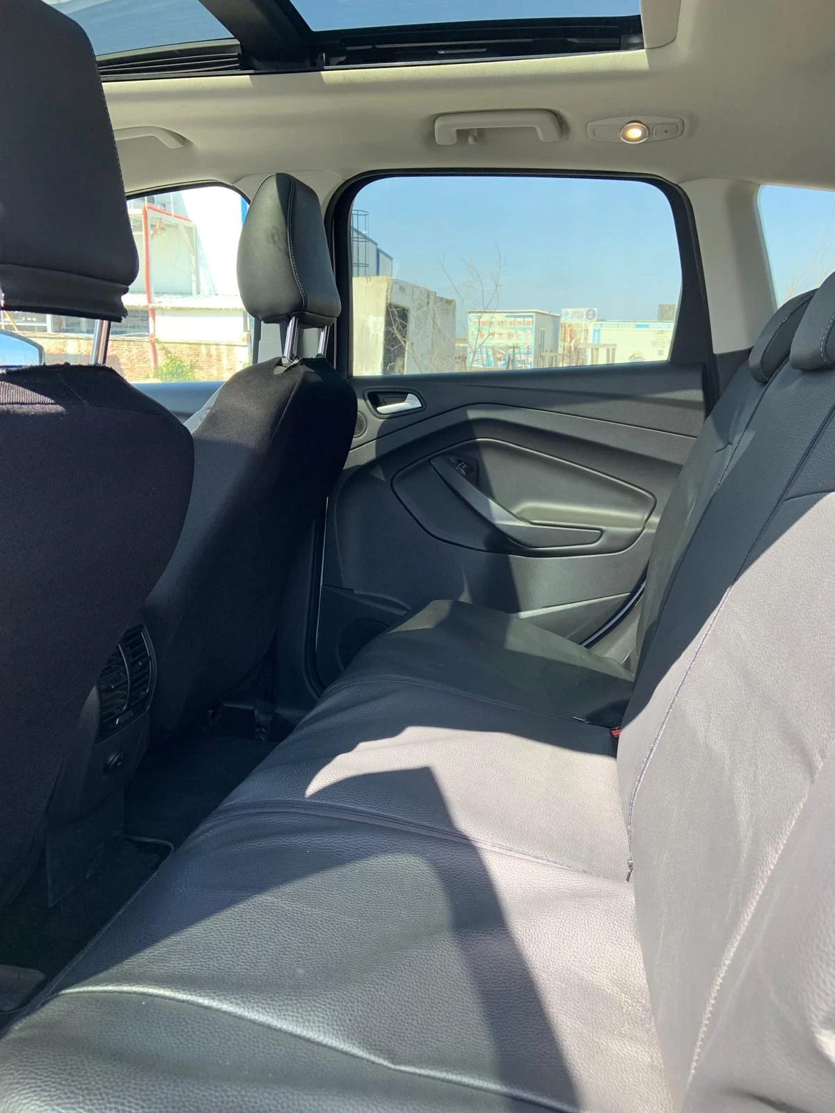 Ford Kuga Titanium, снимка 14 - Автомобили и джипове - 53997262