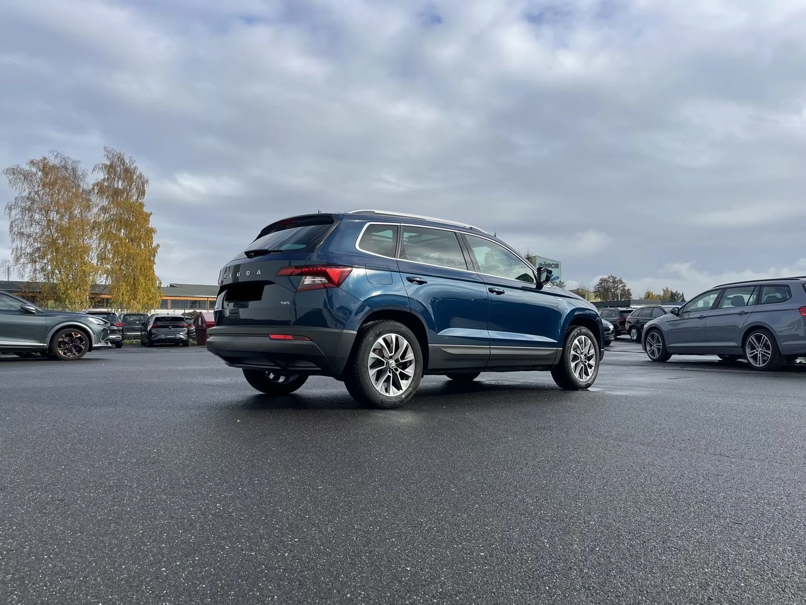 Skoda Karoq 🔥2.0TDI/150кс4x4/DSG| Панорама| Virtual Co, снимка 7 - Автомобили и джипове - 54955372