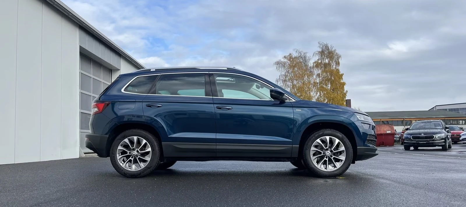 Skoda Karoq 🔥2.0TDI/150кс4x4/DSG| Панорама| Virtual Co, снимка 6 - Автомобили и джипове - 54955372