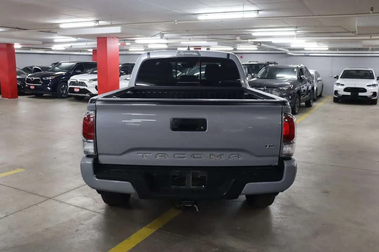 Toyota Tacoma * 4x4 Double Cab Auto * CARFAX * ЦЕНА ДО БГ, снимка 4 - Автомобили и джипове - 55317019