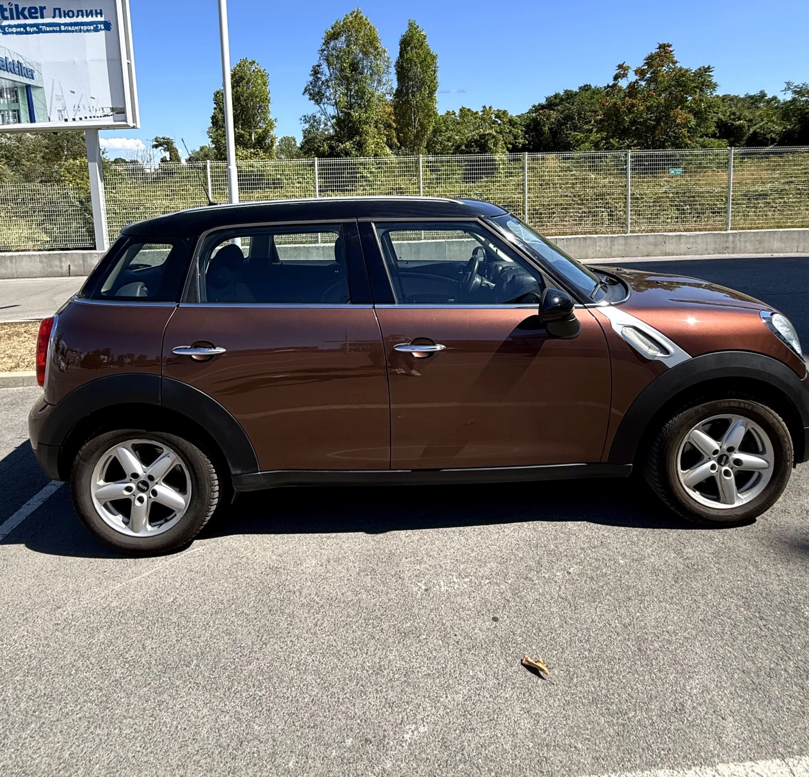 Mini Countryman 1.6, снимка 3 - Автомобили и джипове - 55770047