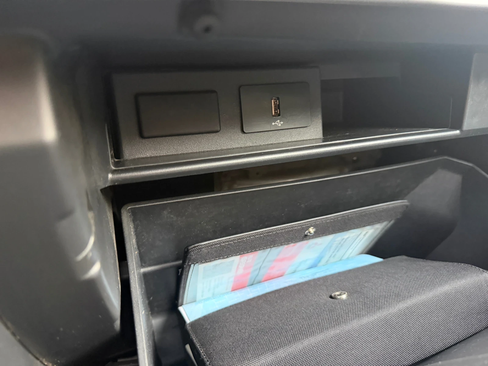 Mitsubishi Pajero 3.2DID* AUTOMAT* FULL* REALNI KM* , снимка 11 - Автомобили и джипове - 55797311