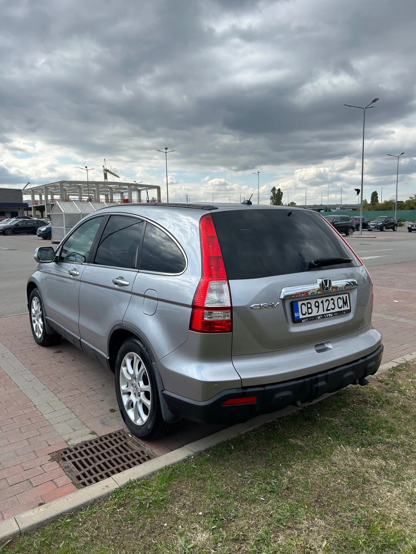Honda Cr-v 2.2 i-CTDi , снимка 3 - Автомобили и джипове - 56274359