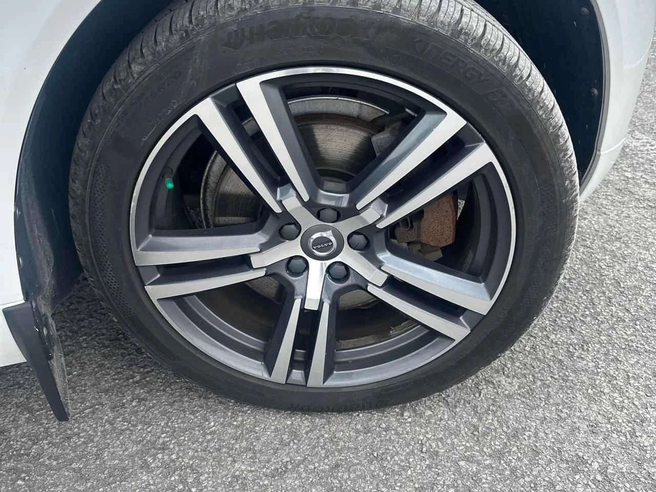 Volvo XC60  Momentum / CARFAX / ЦЕНА ДО БЪЛГАРИЯ, снимка 6 - Автомобили и джипове - 56324741