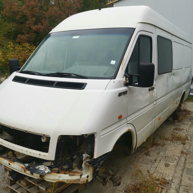 VW Lt 2.5 TDI, снимка 1 - Бусове и автобуси - 47602964