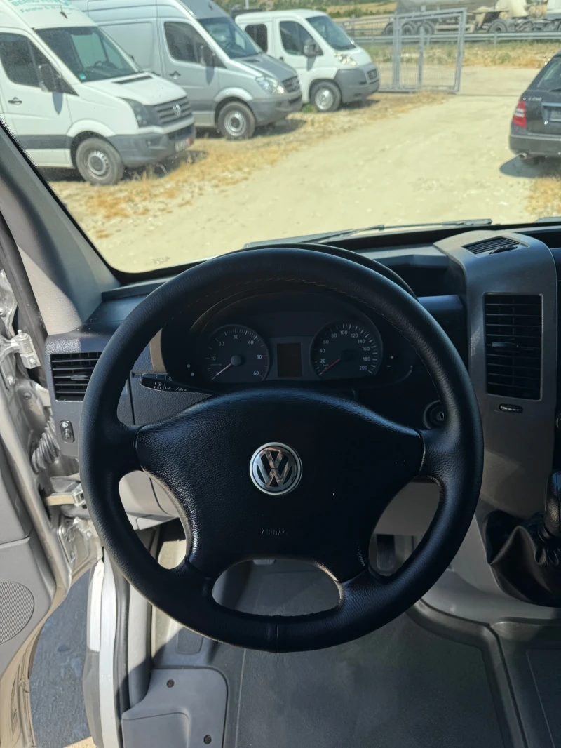 VW Crafter, снимка 9 - Бусове и автобуси - 50864204