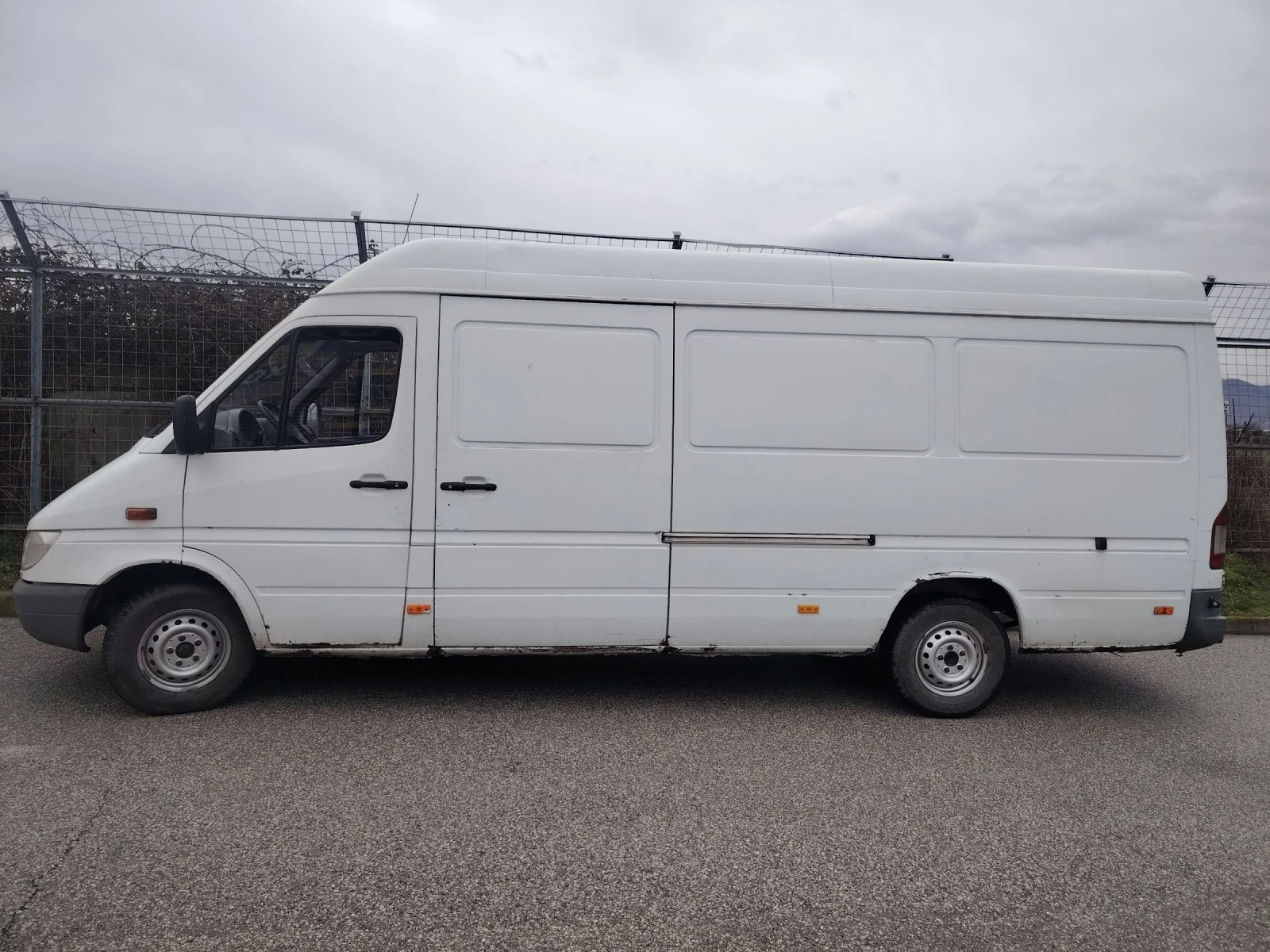 Mercedes-Benz Sprinter 311 2.2, снимка 1