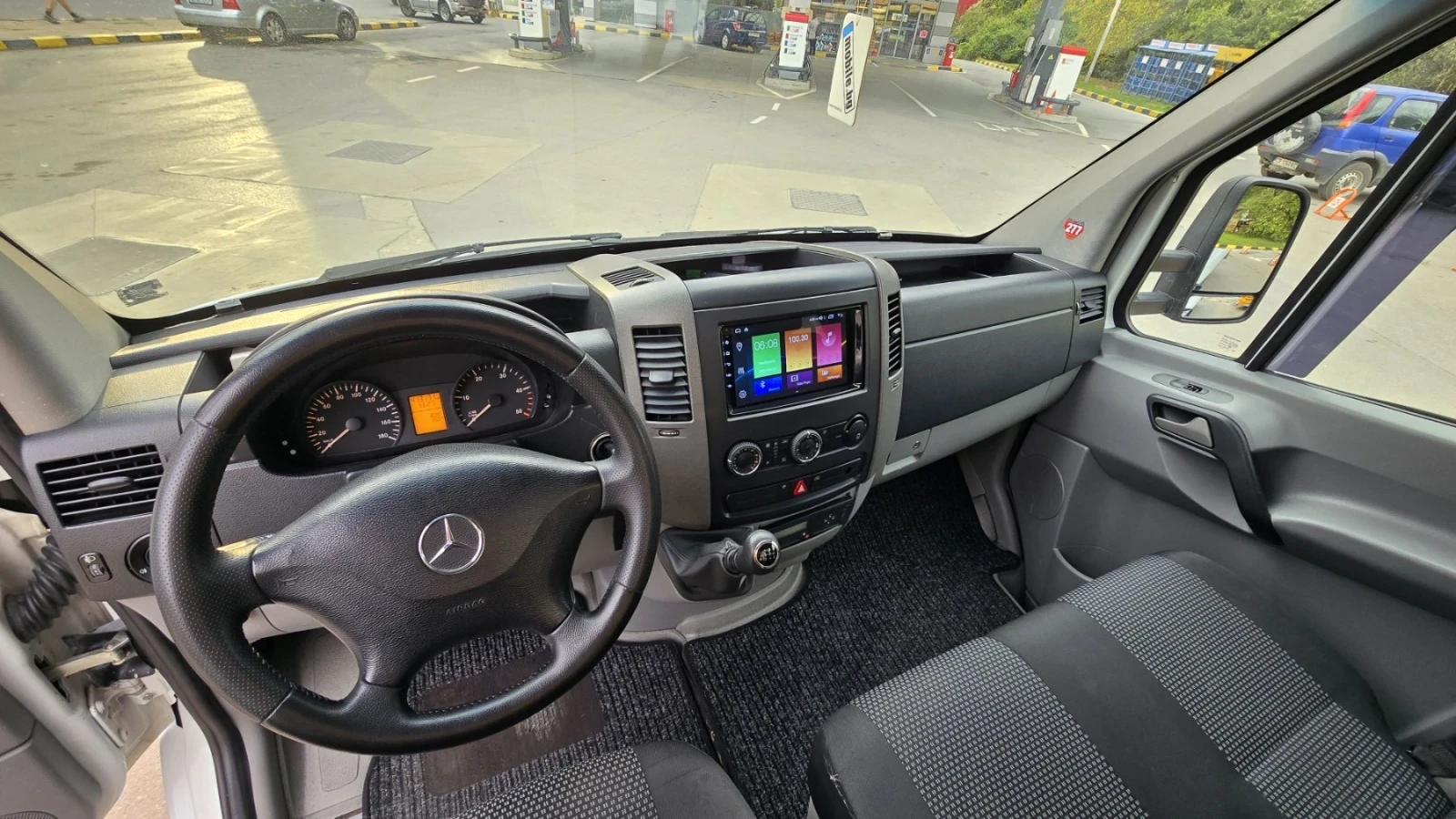Mercedes-Benz Sprinter 418 Пътна помощ, снимка 6 - Бусове и автобуси - 53938922