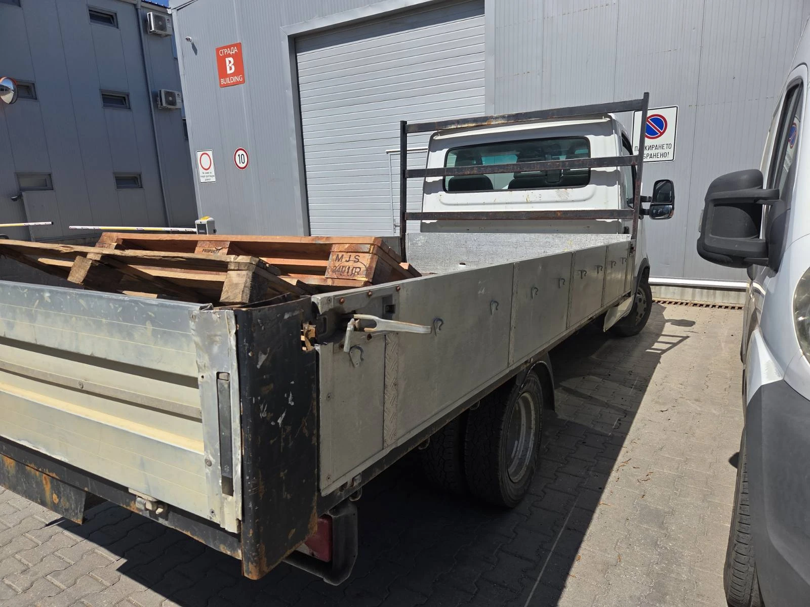Iveco 35c18, снимка 3 - Бусове и автобуси - 55477127