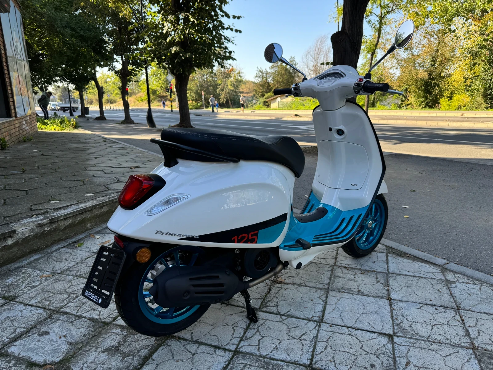 Vespa Primavera 125 Color Vibe Bianco - изображение 3