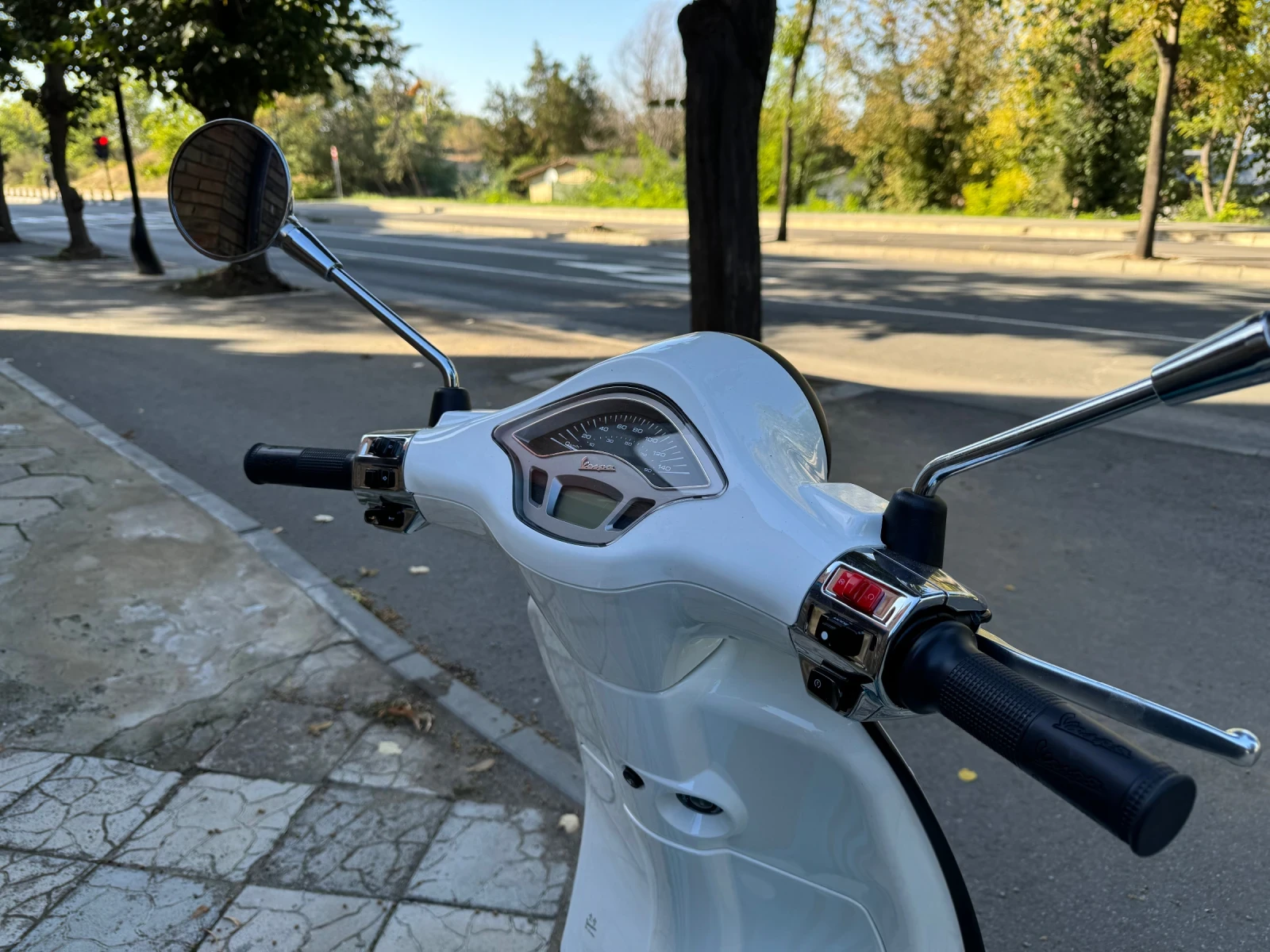 Vespa Primavera 125 Color Vibe Bianco - изображение 8