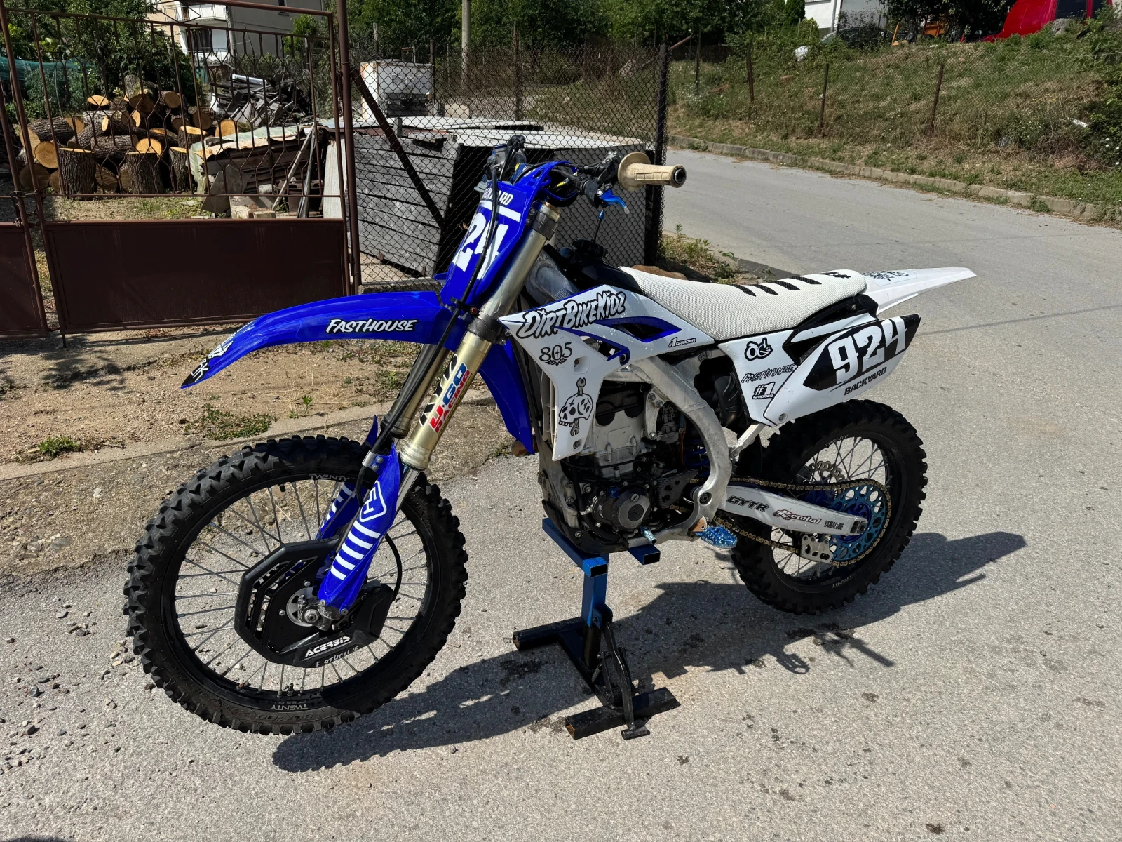 Yamaha Yzf