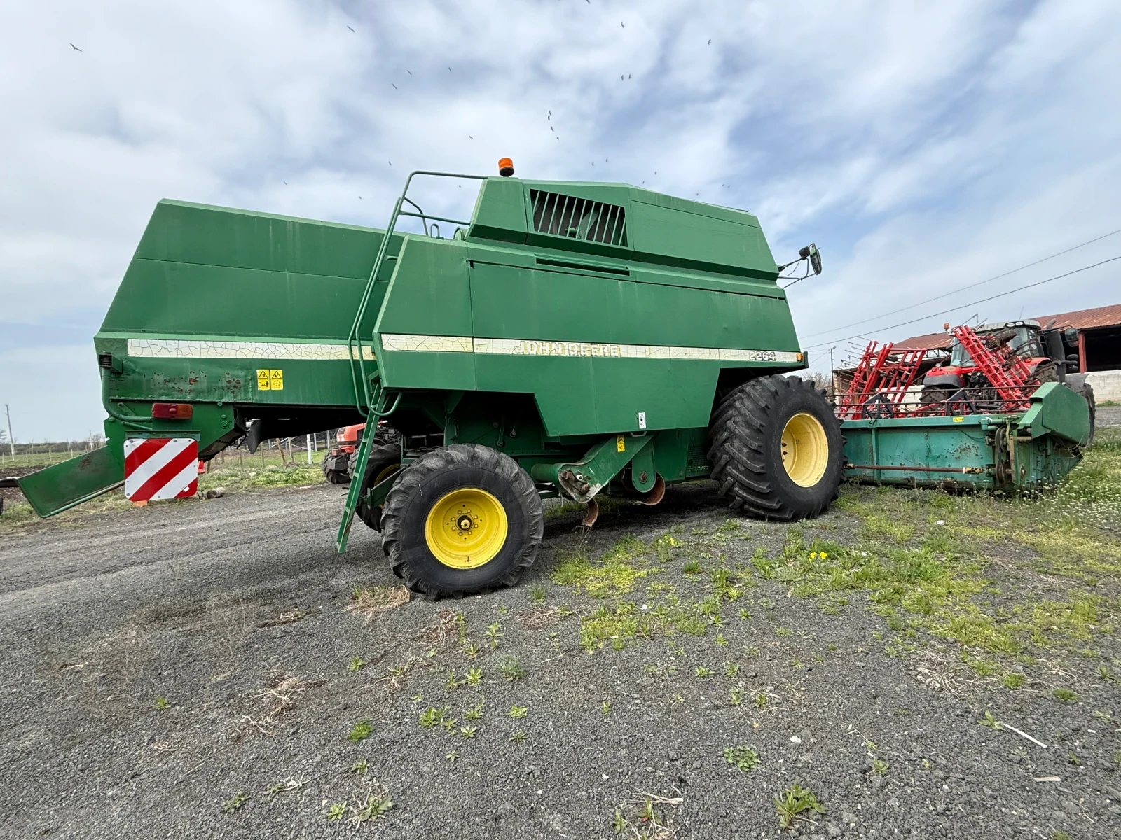  John Deere 2264 | Mobile.bg   1