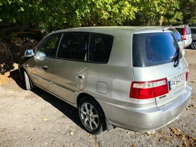 Kia Carens, снимка 3