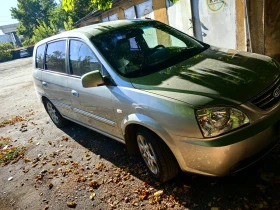 Kia Carens, снимка 2