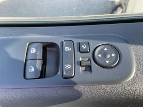 Hyundai Staria 2.2CRDi/177HP/SIGNATURE/2WD/360/KLESS/LED/176q | Auto.bg — изображение 11