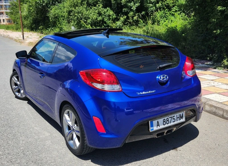 Hyundai Veloster , снимка 4 - Автомобили и джипове - 47423454