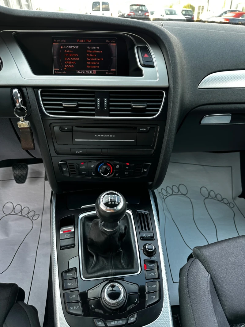 Audi A4 2.0TDI-Bi-Xenon-Нави-Климатроник-Full-Top, снимка 11 - Автомобили и джипове - 47432828