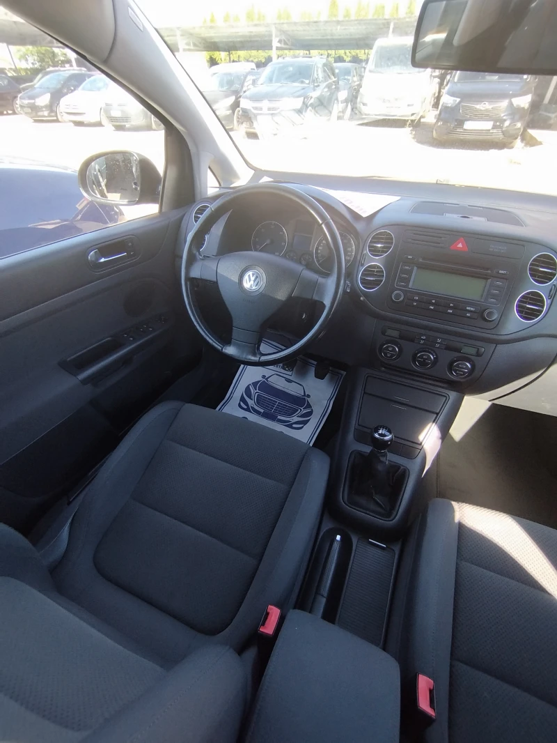 VW Golf Plus 1.9ТДИ КЛИМАТРОНИК, снимка 12 - Автомобили и джипове - 47616568