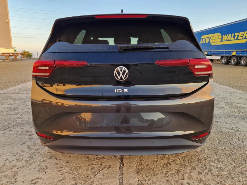 VW ID.3 Гаранционна 204 к.с./58 kwh/450км/1st/LED/Камера, снимка 5 - Автомобили и джипове - 48069358