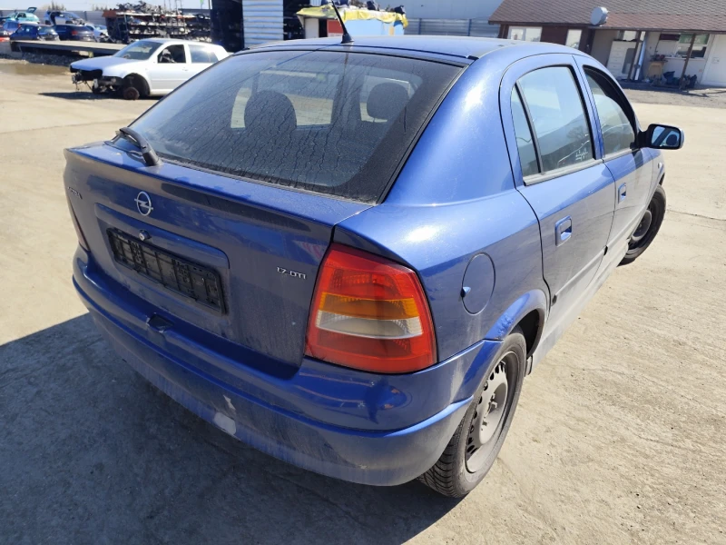 Opel Astra 1.7DTI, снимка 5 - Автомобили и джипове - 49375452