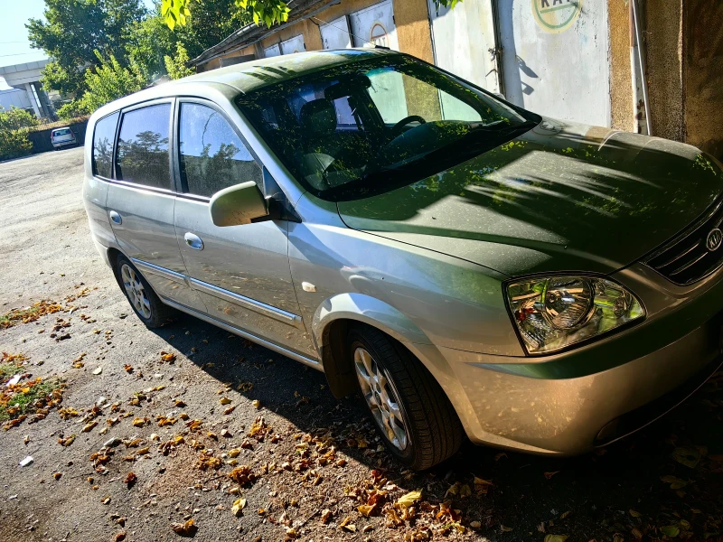 Kia Carens, снимка 2 - Автомобили и джипове - 51755148