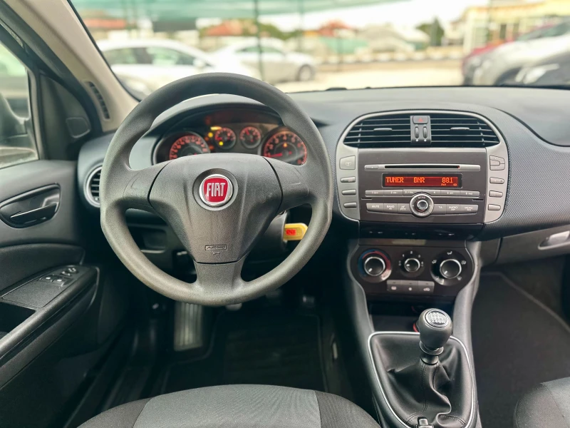 Fiat Bravo 1.4 i, снимка 12 - Автомобили и джипове - 51923421