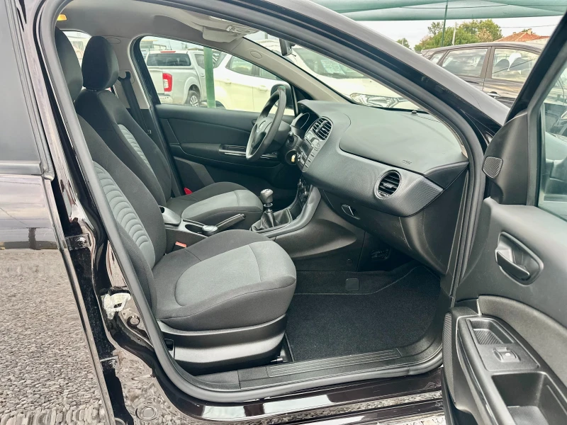 Fiat Bravo 1.4 i, снимка 7 - Автомобили и джипове - 51923421