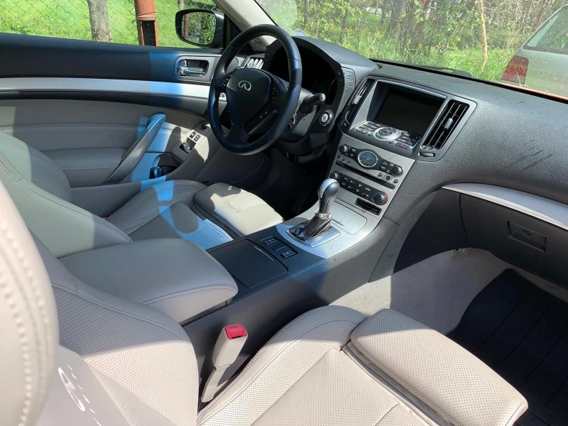 Infiniti G37 Sport Coupe, снимка 10 - Автомобили и джипове - 52571090