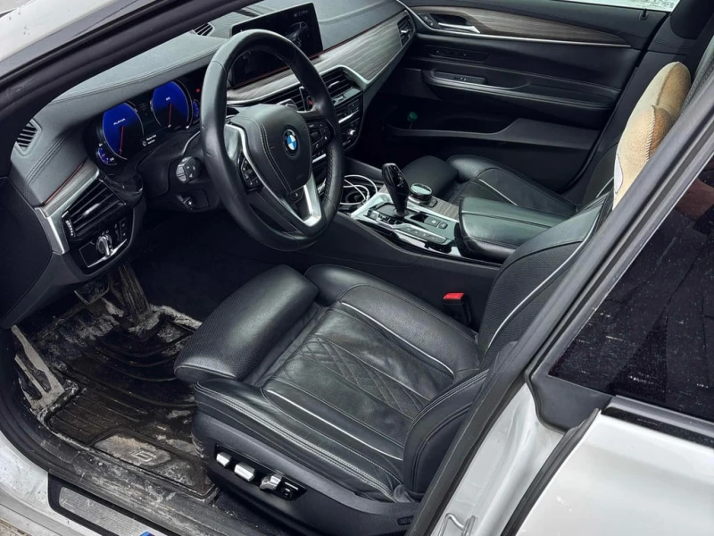 BMW 640 * 640i xDrive * CARFAX * ЦЕНА ДО БГ, снимка 8 - Автомобили и джипове - 53018000