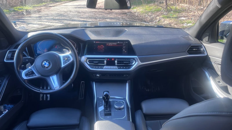 BMW 320 d M Paket Mild Hybrid, снимка 13 - Автомобили и джипове - 53346173