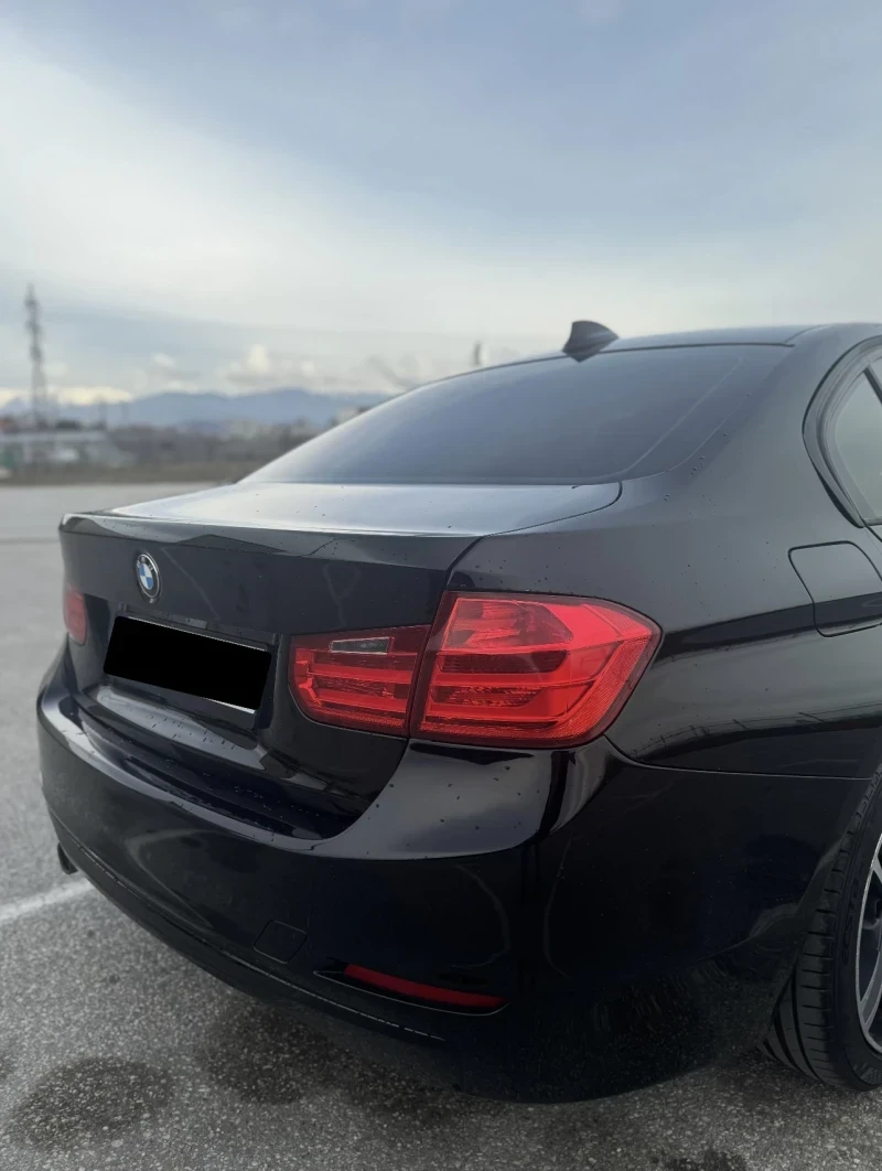 BMW 320, снимка 3 - Автомобили и джипове - 49135659