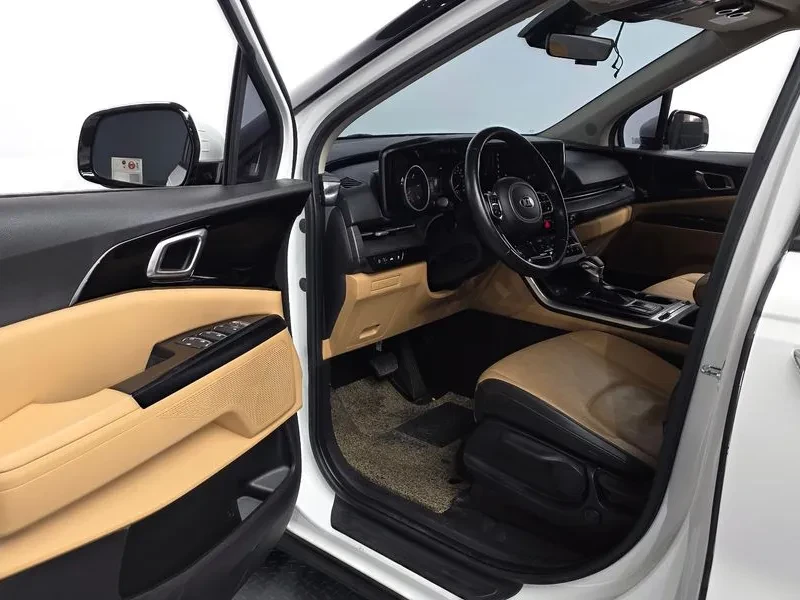 Kia Carnival | Mobile.bg � ����������� 10