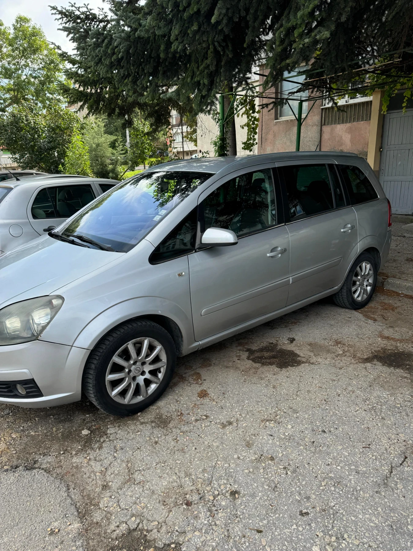 Opel Zafira 1.6i Mетан/климатрон/7места/ТОП - изображение 4