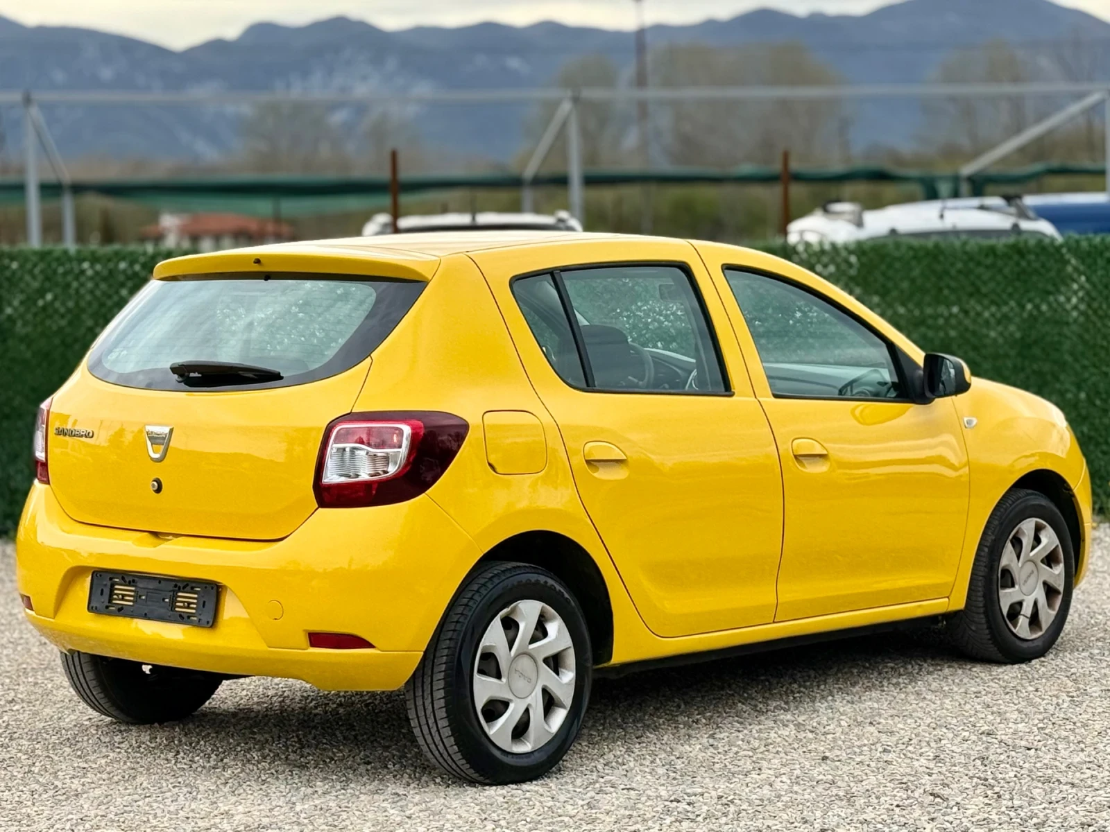 Dacia Sandero 1.2i LPG * ИТАЛИЯ*  - изображение 7
