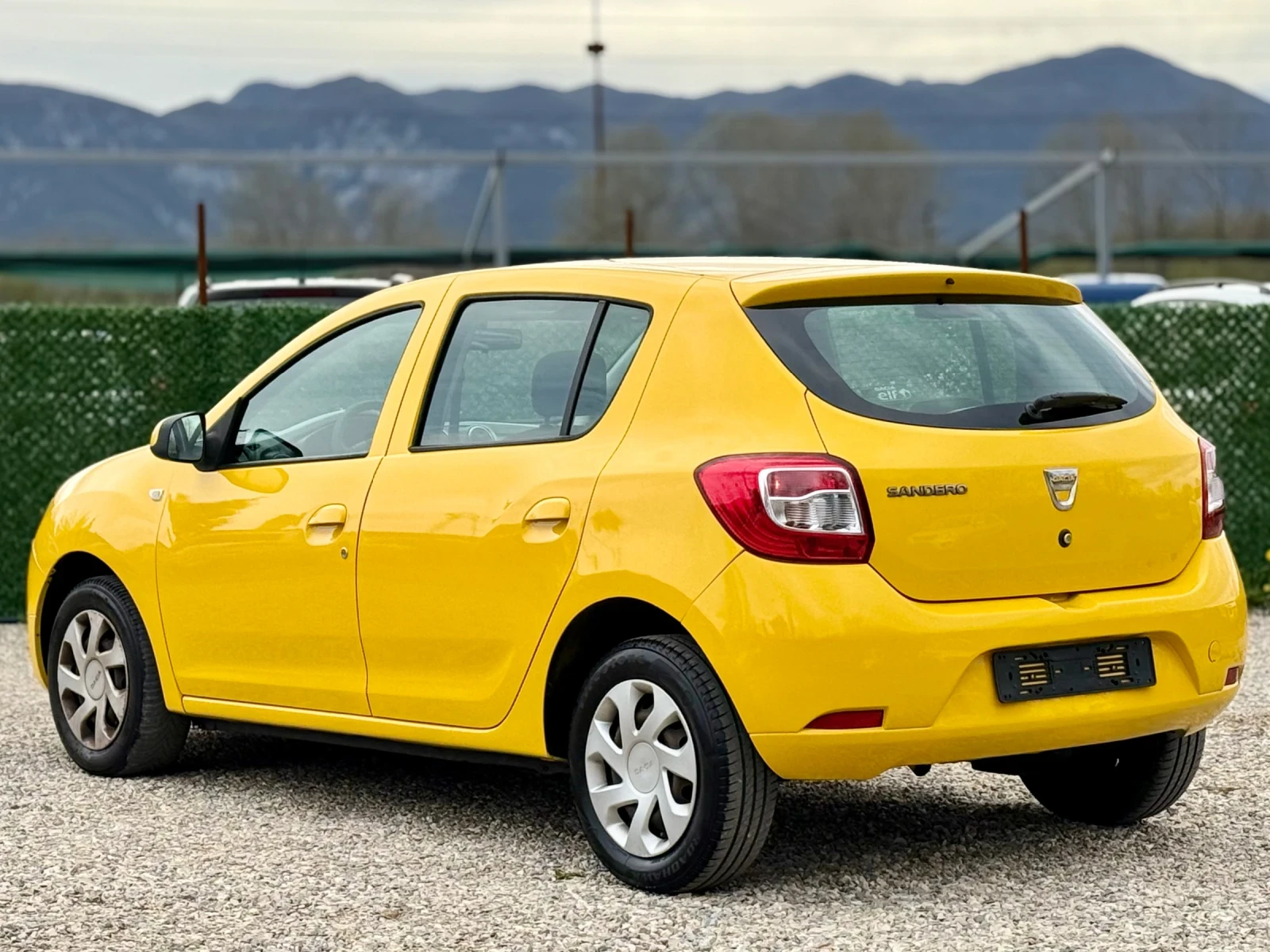 Dacia Sandero 1.2i LPG * ИТАЛИЯ*  - изображение 5