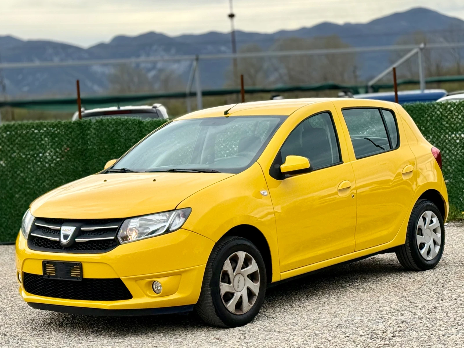 Dacia Sandero 1.2i LPG * ИТАЛИЯ*  - изображение 3