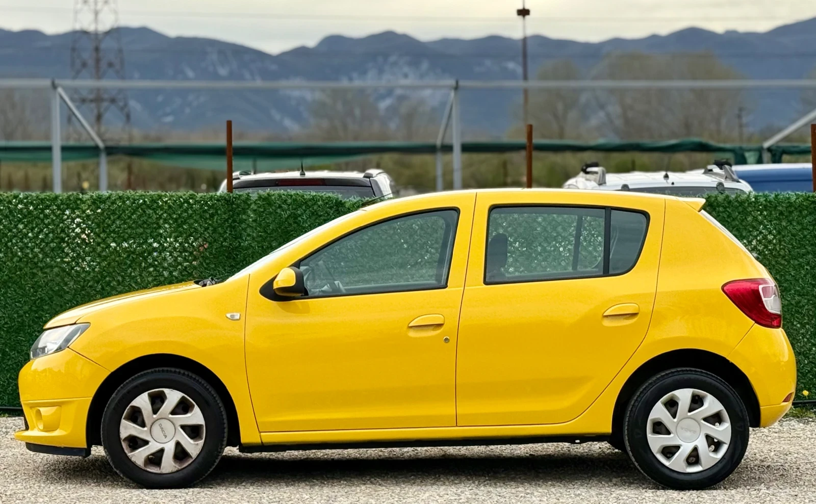 Dacia Sandero 1.2i LPG * ИТАЛИЯ*  - изображение 4