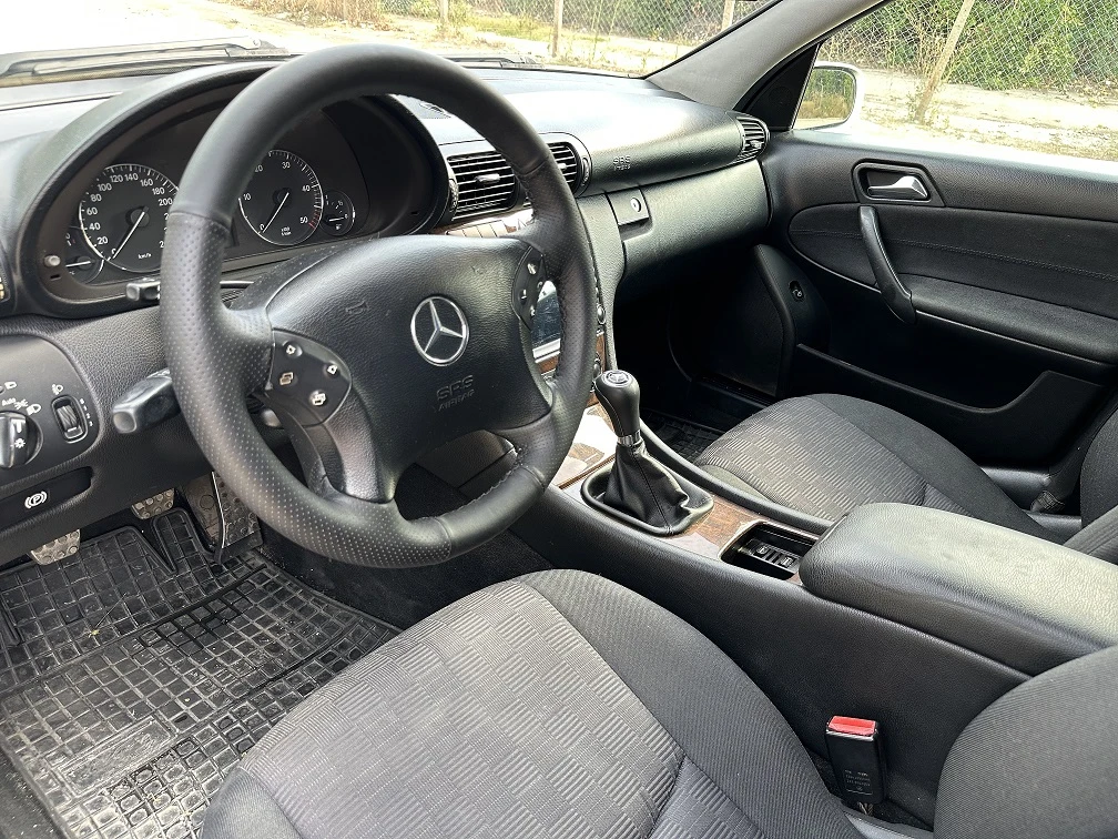Mercedes-Benz C 200 CDI - изображение 5
