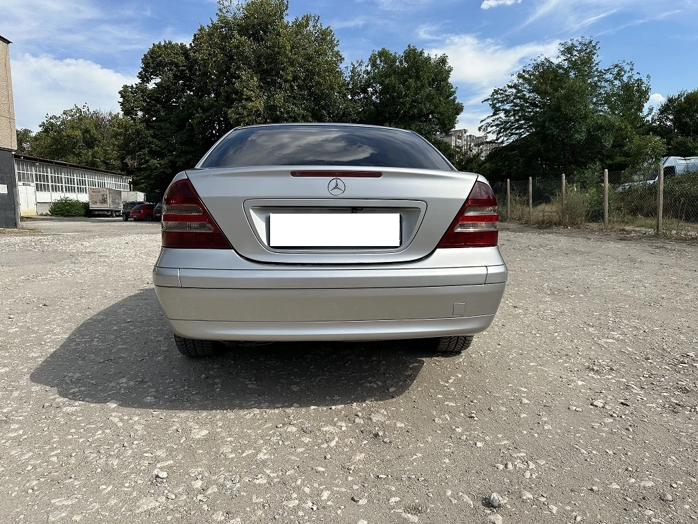 Mercedes-Benz C 200 CDI - изображение 4