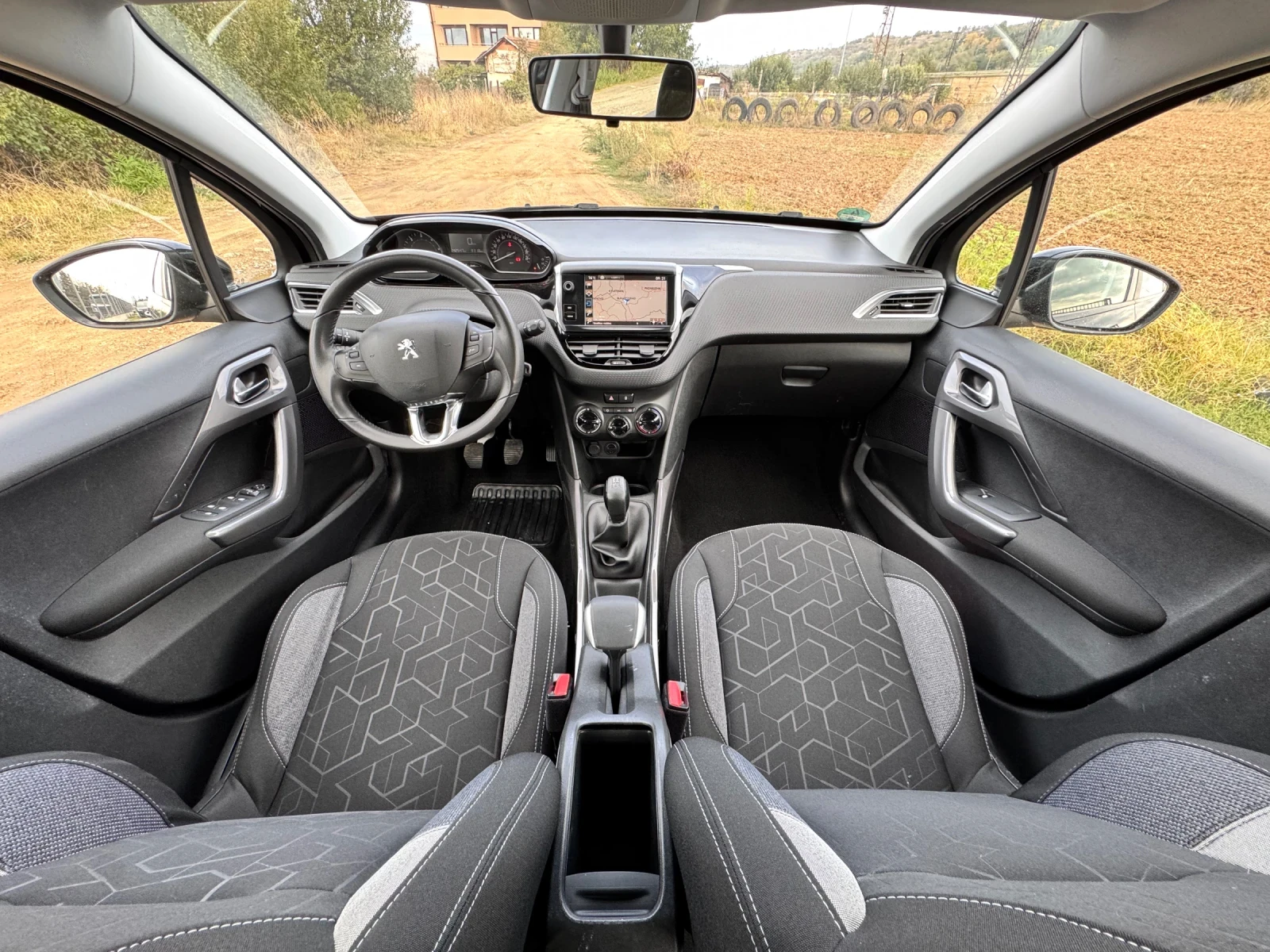 Peugeot 2008 1.6hdi - изображение 10