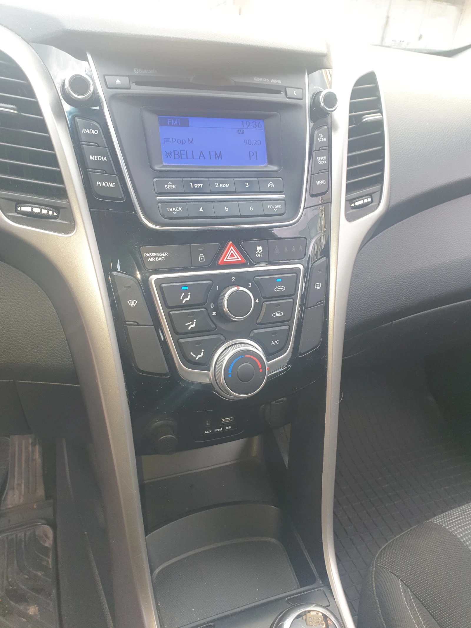 Hyundai I30 1.6  | Mobile.bg � ����������� 12