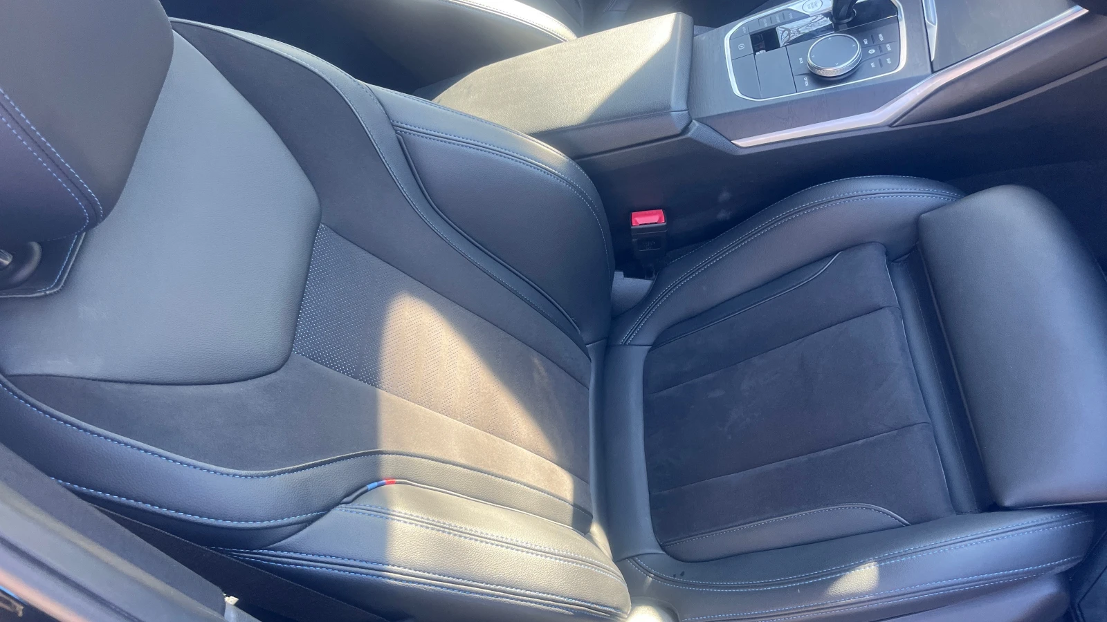 BMW 320 d M Paket Mild Hybrid - изображение 7