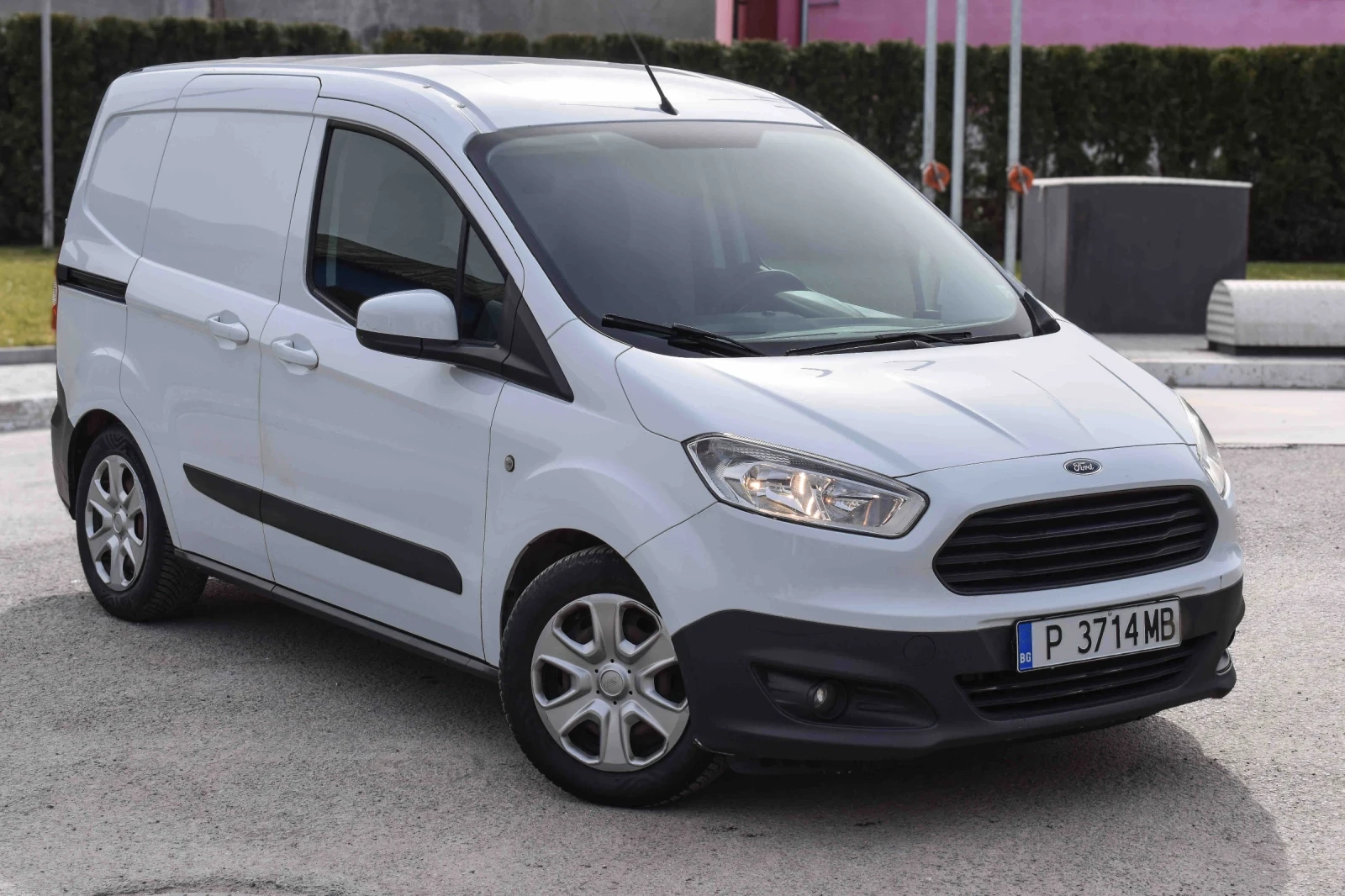 Ford Courier РЕАЛНИ КМ/90кс/ПОДГРЕВ - изображение 2