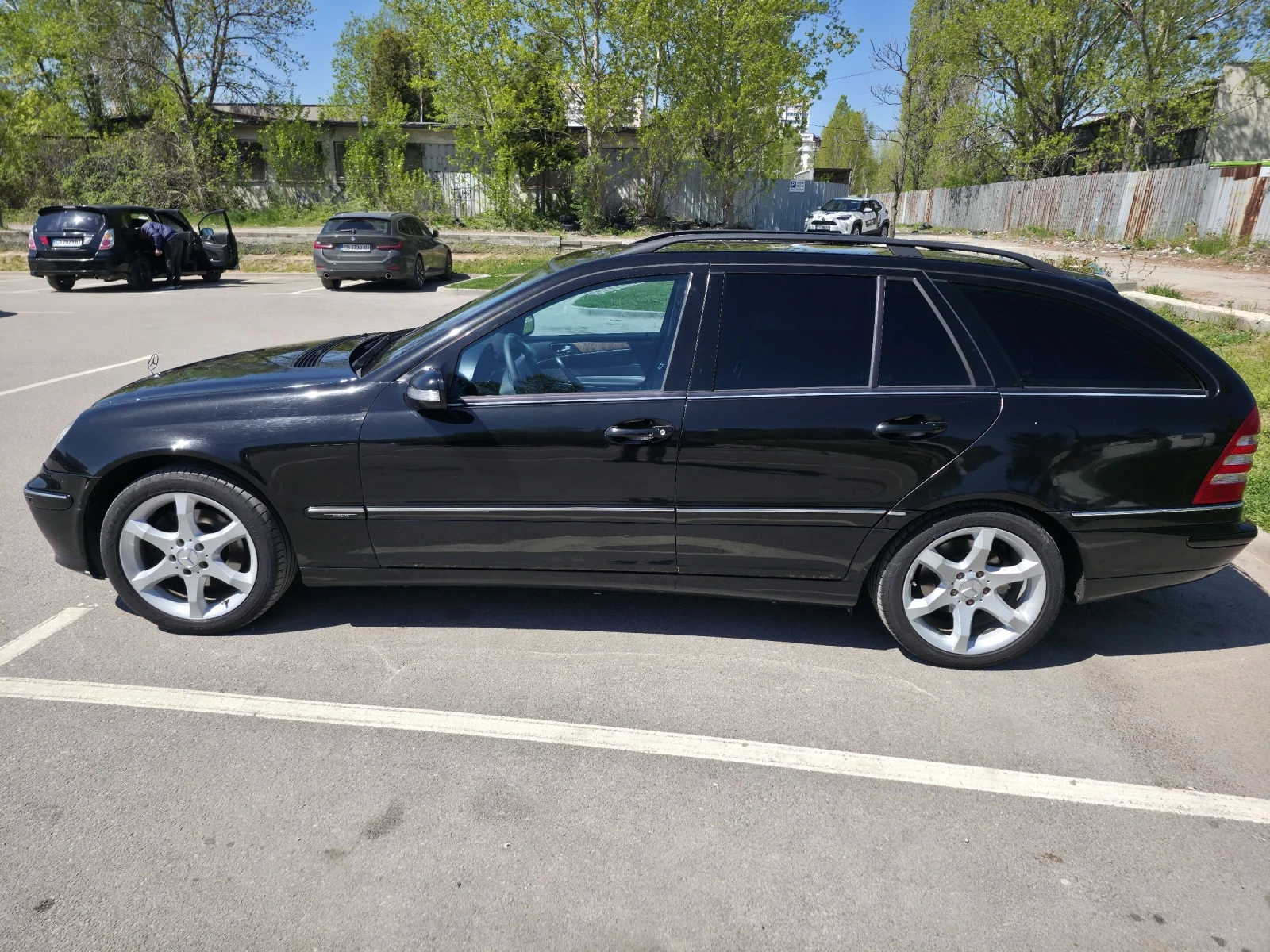 Mercedes-Benz C 320, снимка 2 - Автомобили и джипове - 54333123